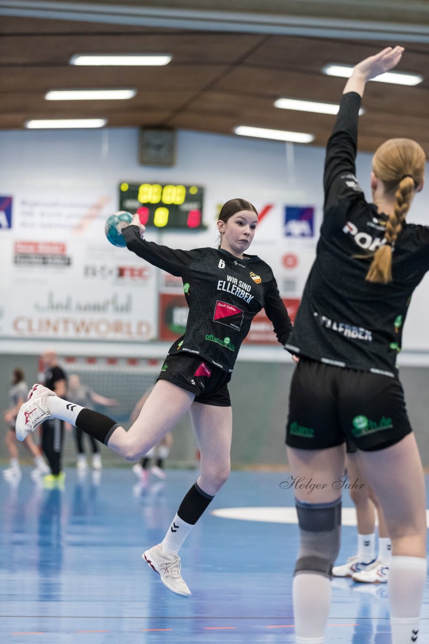Bild 167 - wBJ TSV Ellerbek - TSV Uetersen : Ergebnis: 15:10